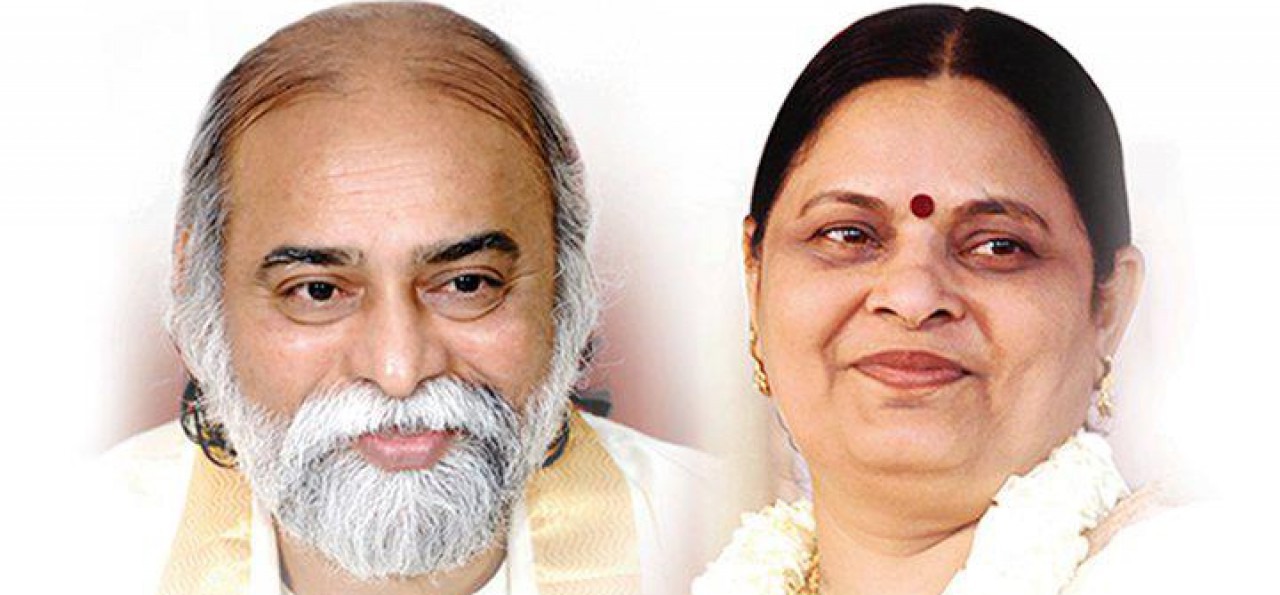 Sri Amma y Sri Bhagavan